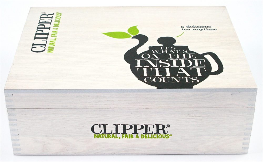 Clipper Large Wooden Tea Chest Box, 12 Compartment, comes with 80 Clipper tea bags. Caddy
