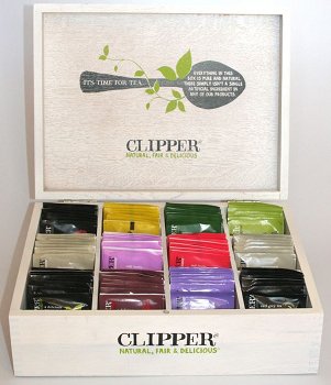 Clipper Large Wooden Tea Chest Box, 12 Compartment, comes with 80 Clipper tea bags. Caddy